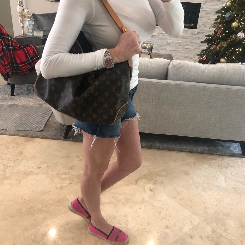 **SOLD**Authentic Louis Vuitton Mono Delightful PM